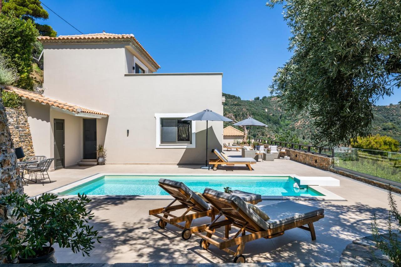 Villa Antigone Luxury Retreat Skopelos stad Exteriör bild