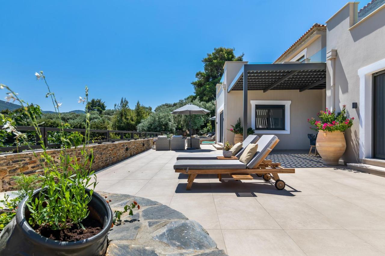 Villa Antigone Luxury Retreat Skopelos stad Exteriör bild