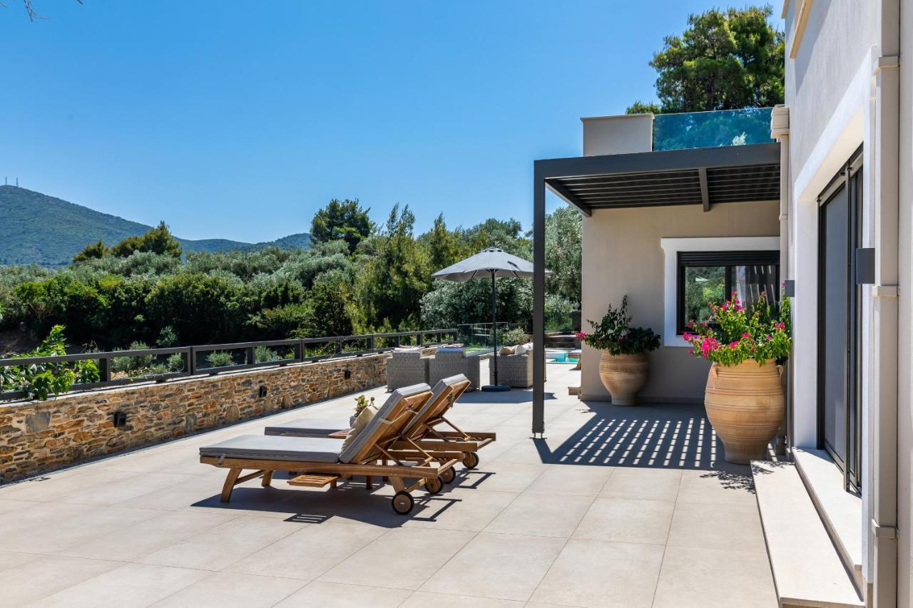 Villa Antigone Luxury Retreat Skopelos stad Exteriör bild