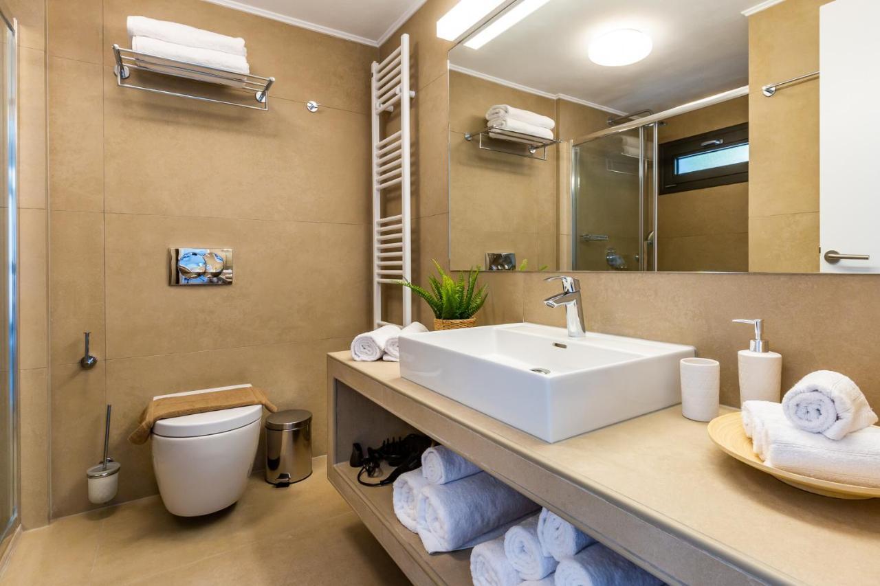 Villa Antigone Luxury Retreat Skopelos stad Exteriör bild